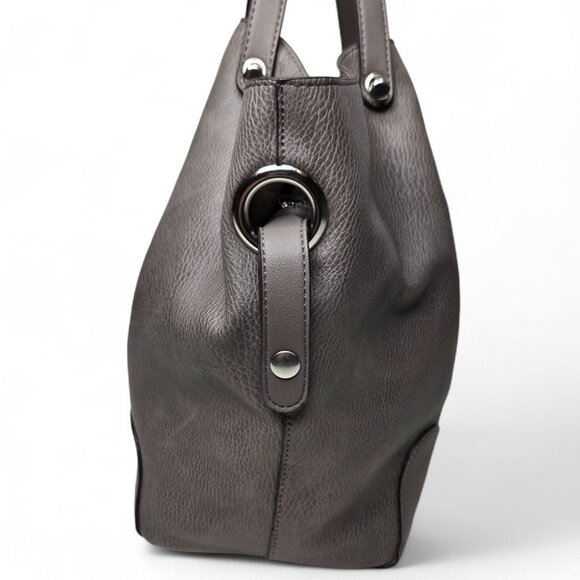 Sondra Roberts Gray Shoulder Bag - Picture 3 of 13